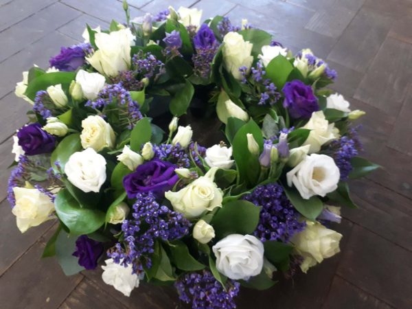 white and purple wreath - Image 2